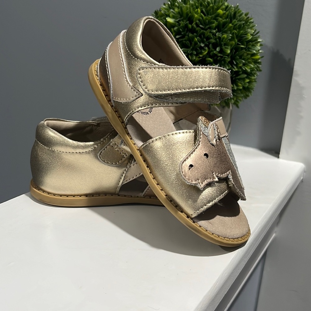 Livie & Luca size 10 sandal